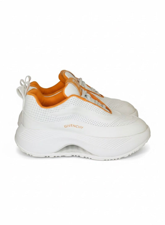 Givenchy - White
